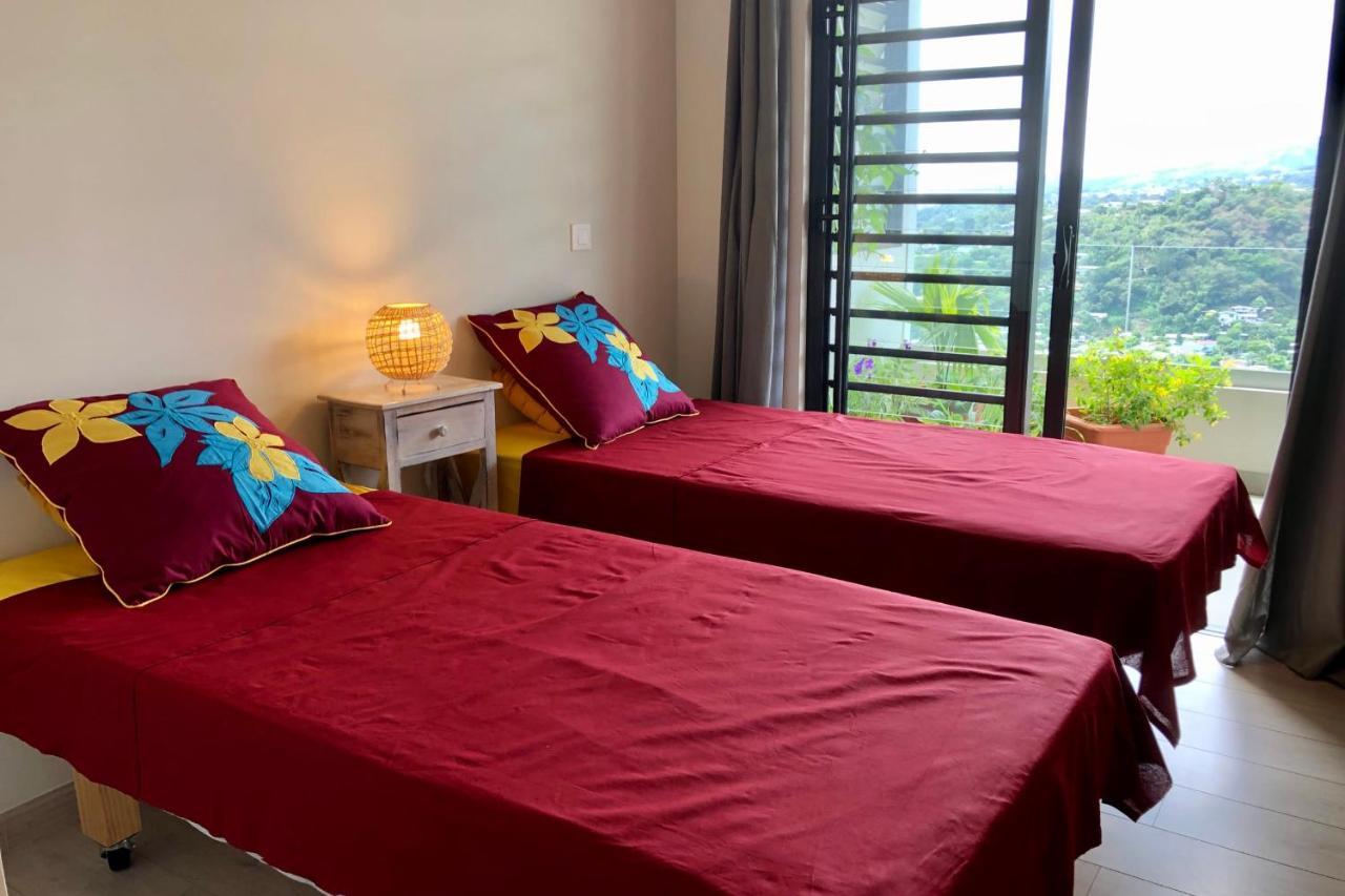 פאפיט Alicia'S Sky Flat On The Heights With Nice View On The Sea And Papeete מראה חיצוני תמונה